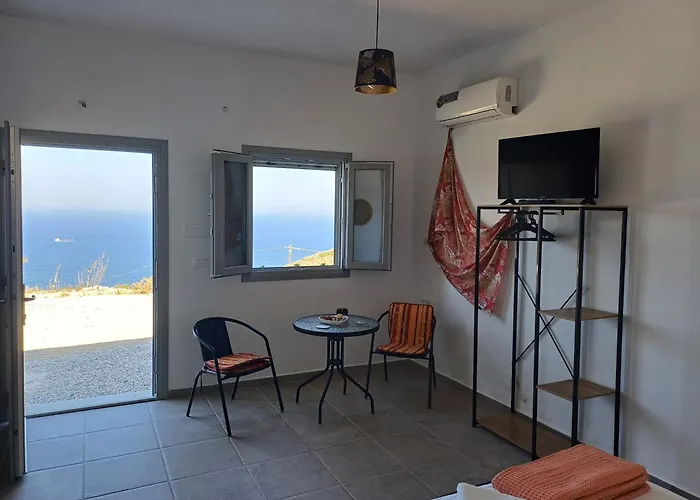 \'Nektarios\' Cycladic House With Sunrise And Sea View!!