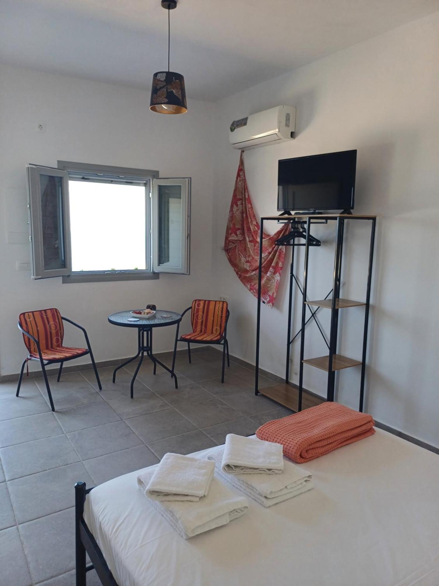'nektarios' Cycladic House With Sunrise And Sea View!! Appartamento Oia (Santorini)